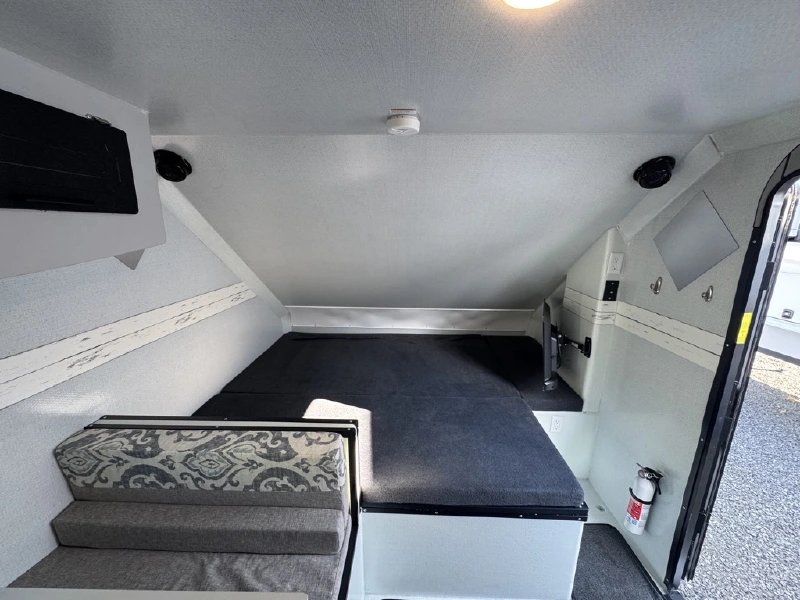 2024 INTERNATIONAL RV LIV 201FIT