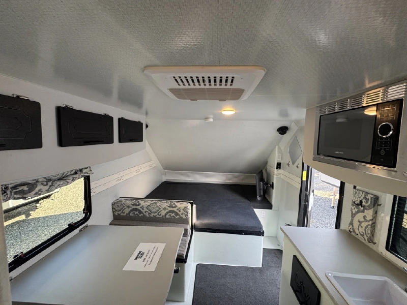 2024 INTERNATIONAL RV LIV 201FIT