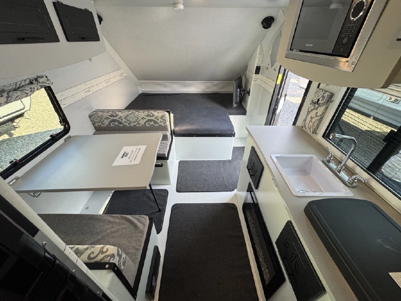 2024 INTERNATIONAL RV LIV 201FIT