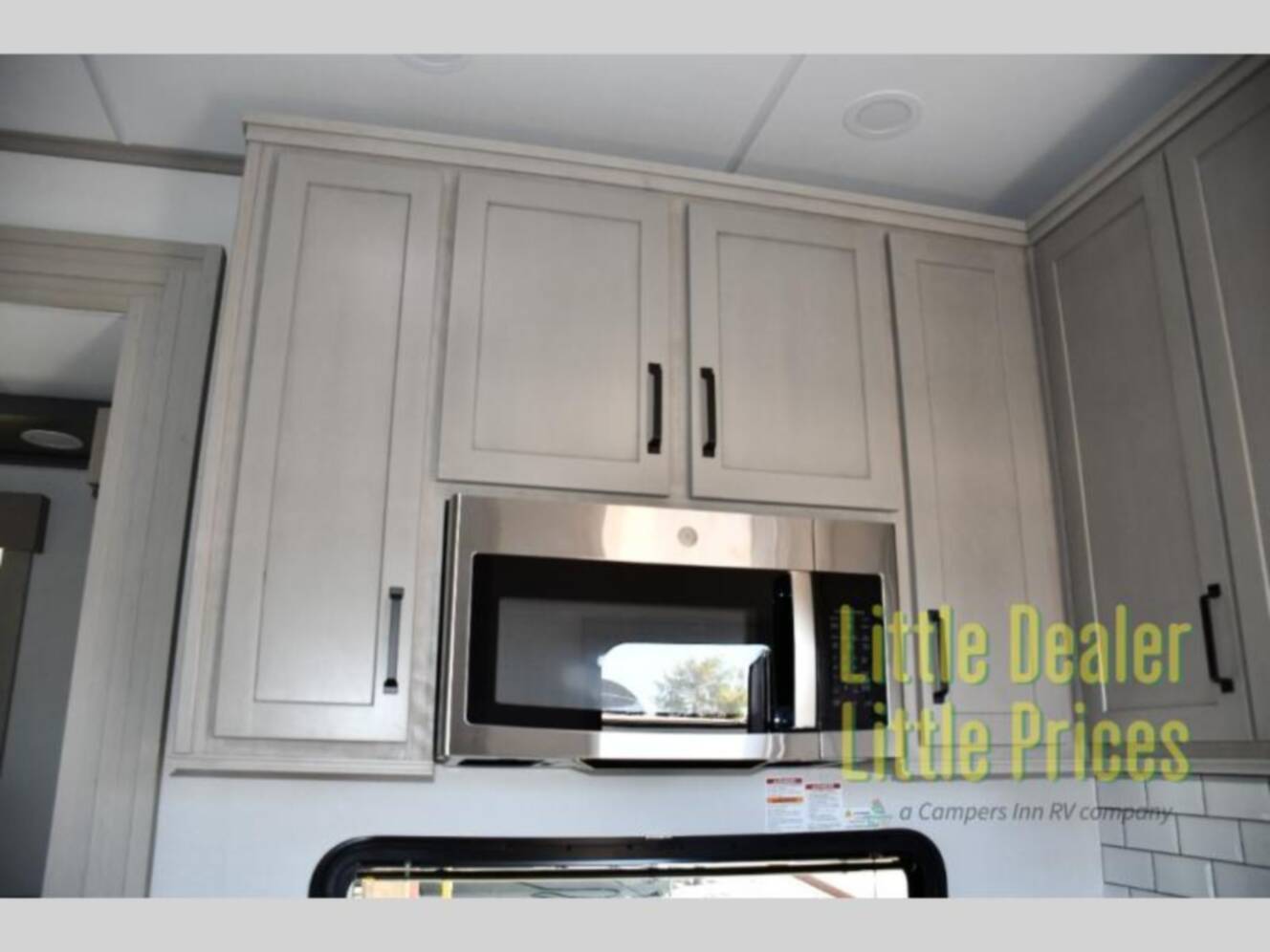 A photo of this 2025 Grand Design Momentum M-Class 414M