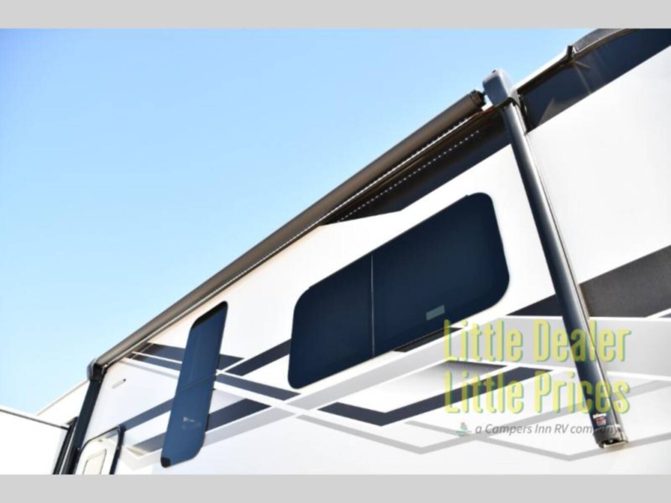 A photo of this 2025 Grand Design Momentum M-Class 414M
