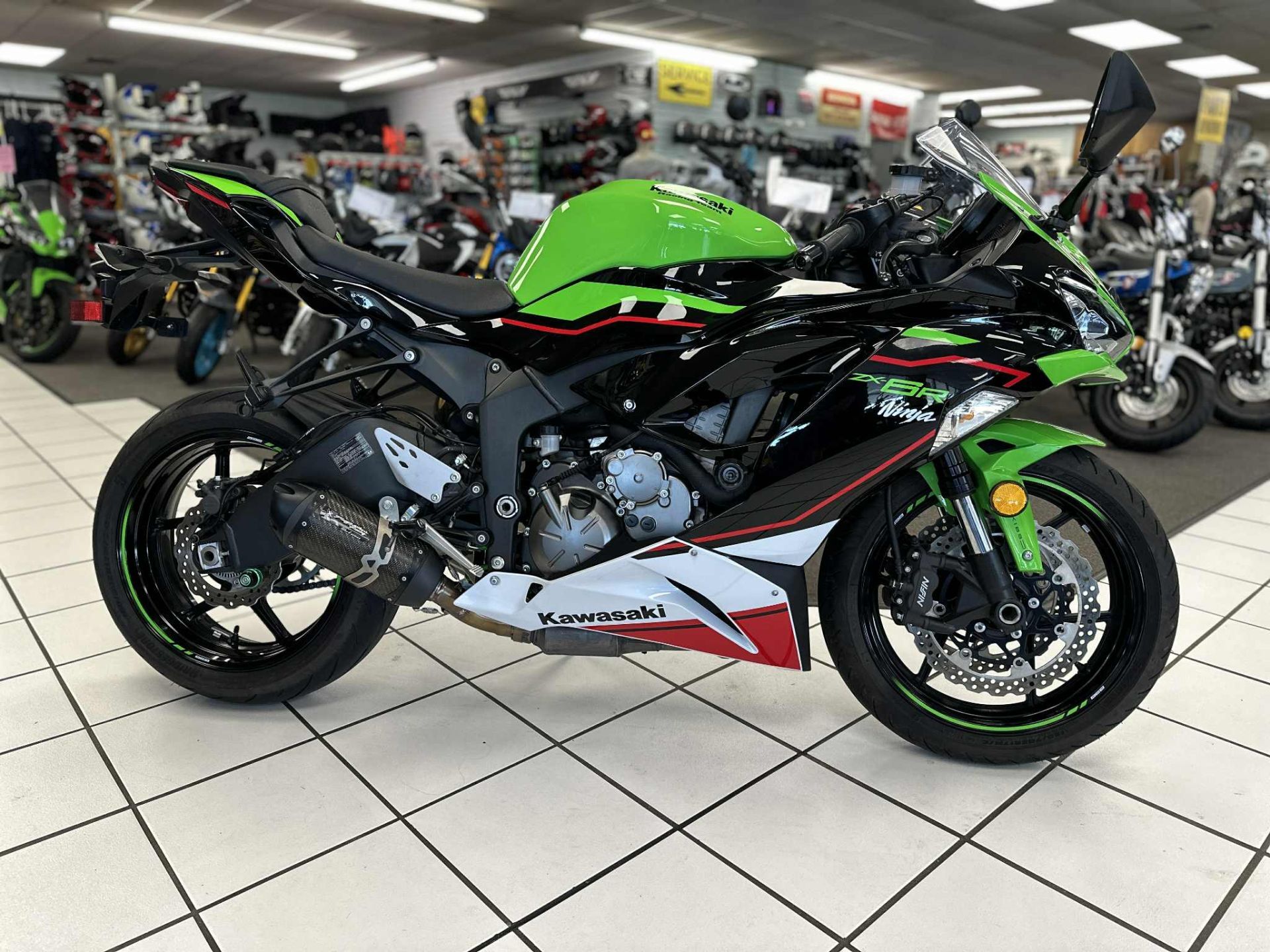 新品未使用　クライナー　6種　数量バラバラ　セット売り　#010 NORIA 完成品 軟式用 スポットオーダーグラブ 全商品25,000円