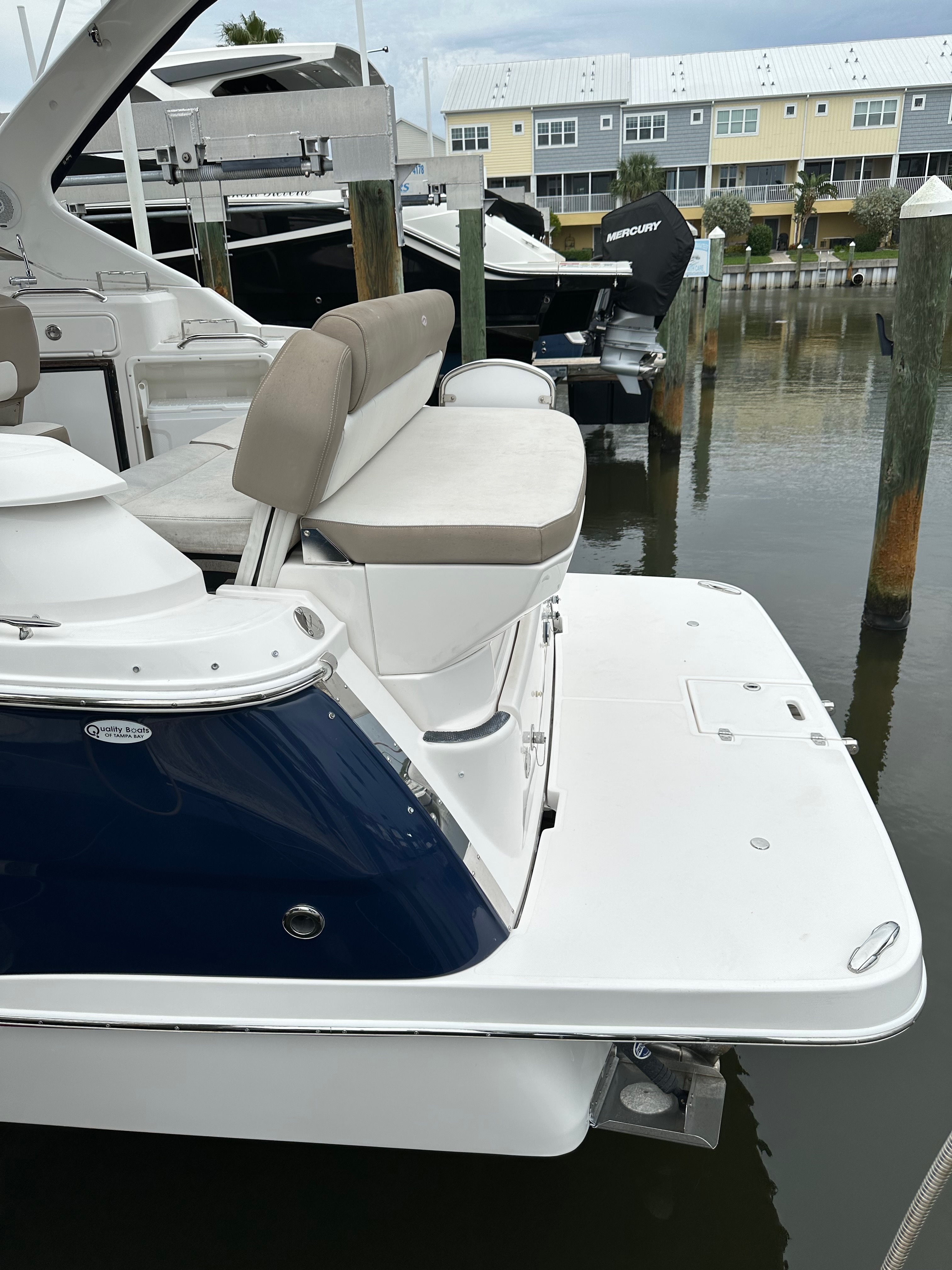 2016 Regal 30 Express in st petersburg FL
