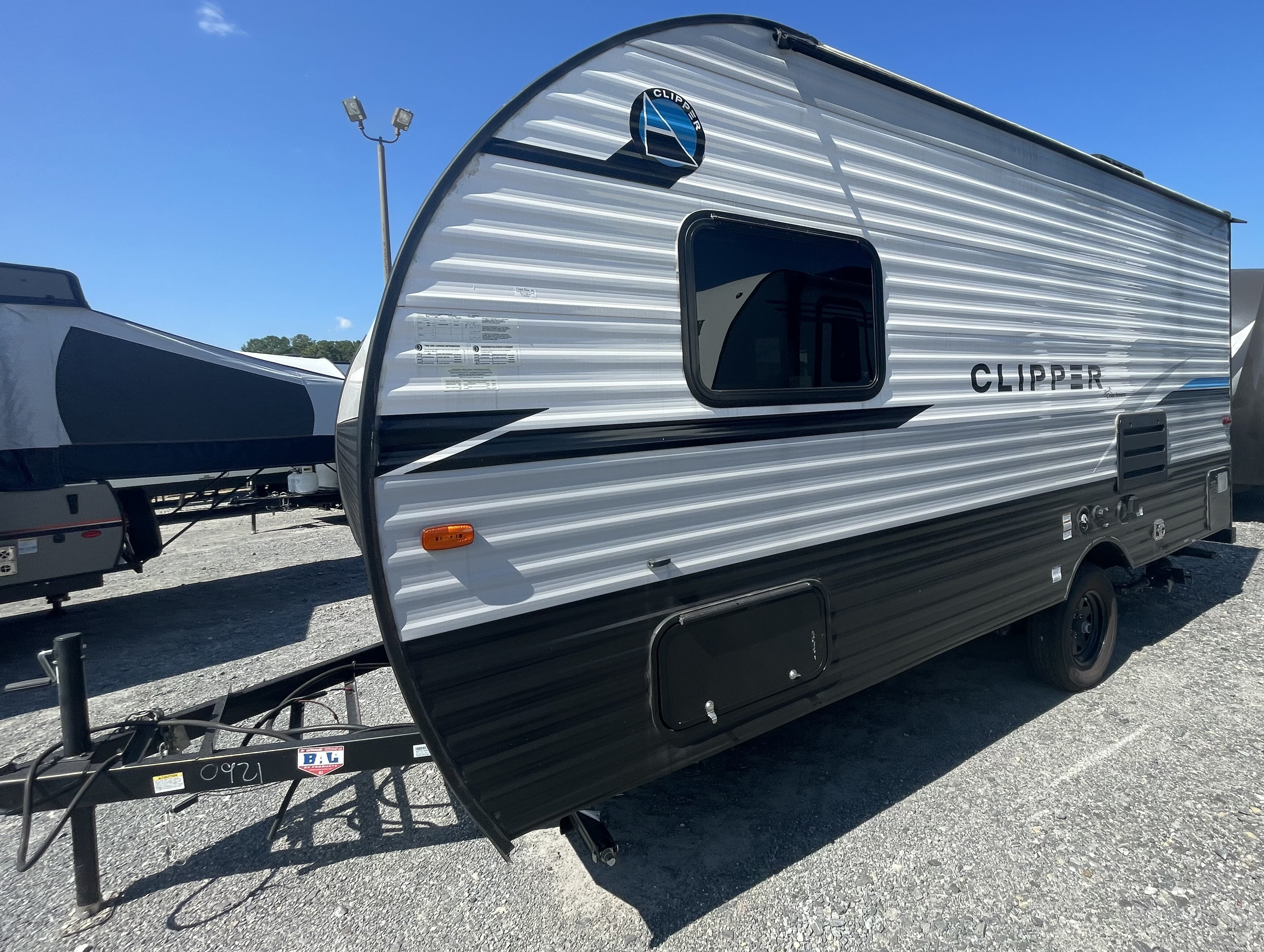 2022 Coachmen Clipper Ultra-Lite (Single Axle) 162RBU in kings mountain NC
