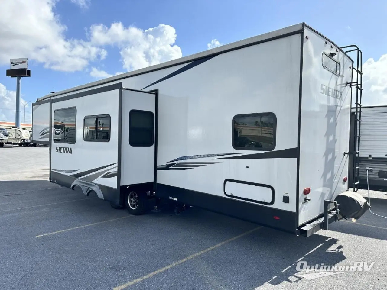 2022 Forest River sierra 3440bh