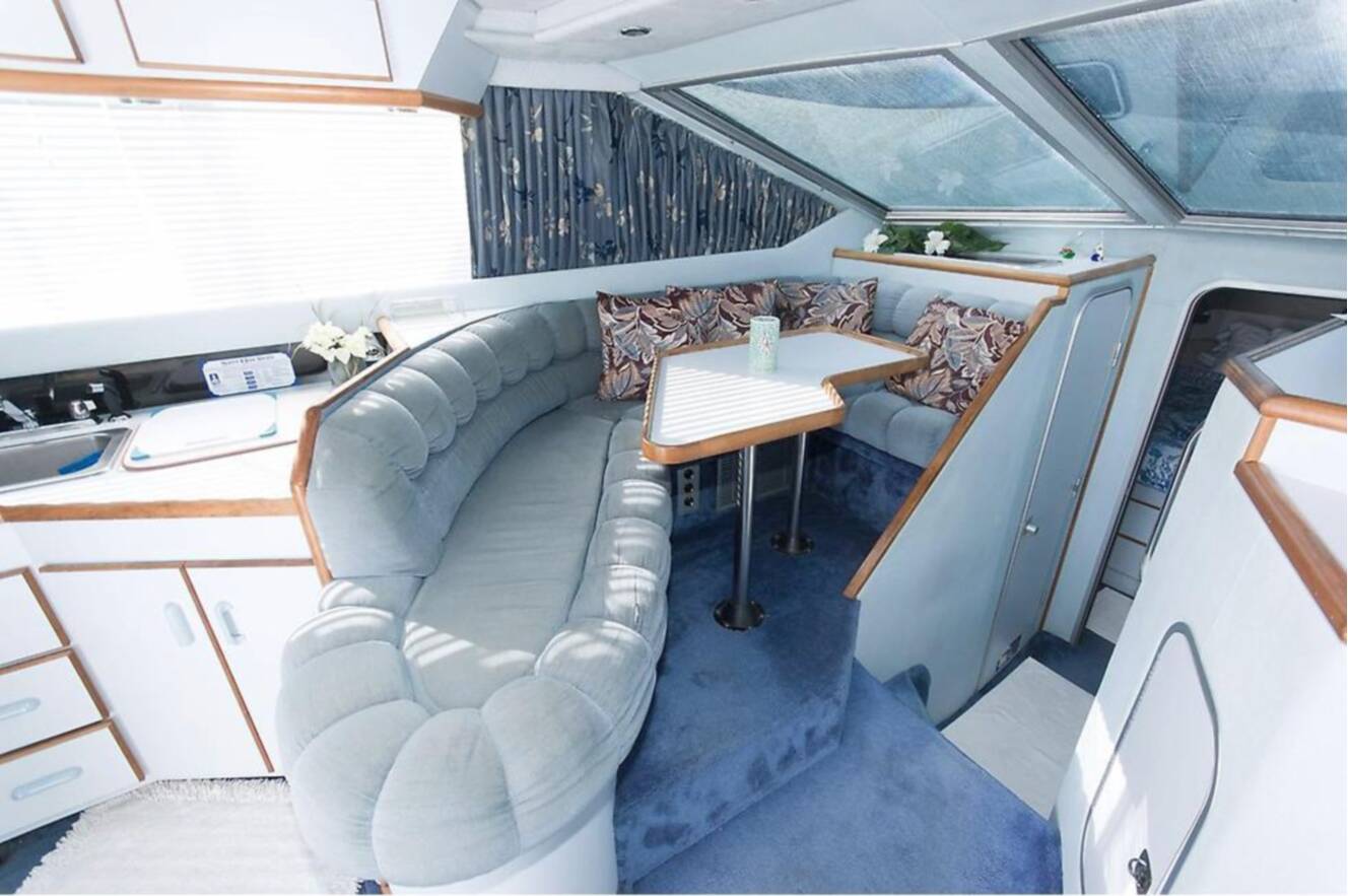 A photo of this 1989 Sea Ray 340 Sedan Bridge