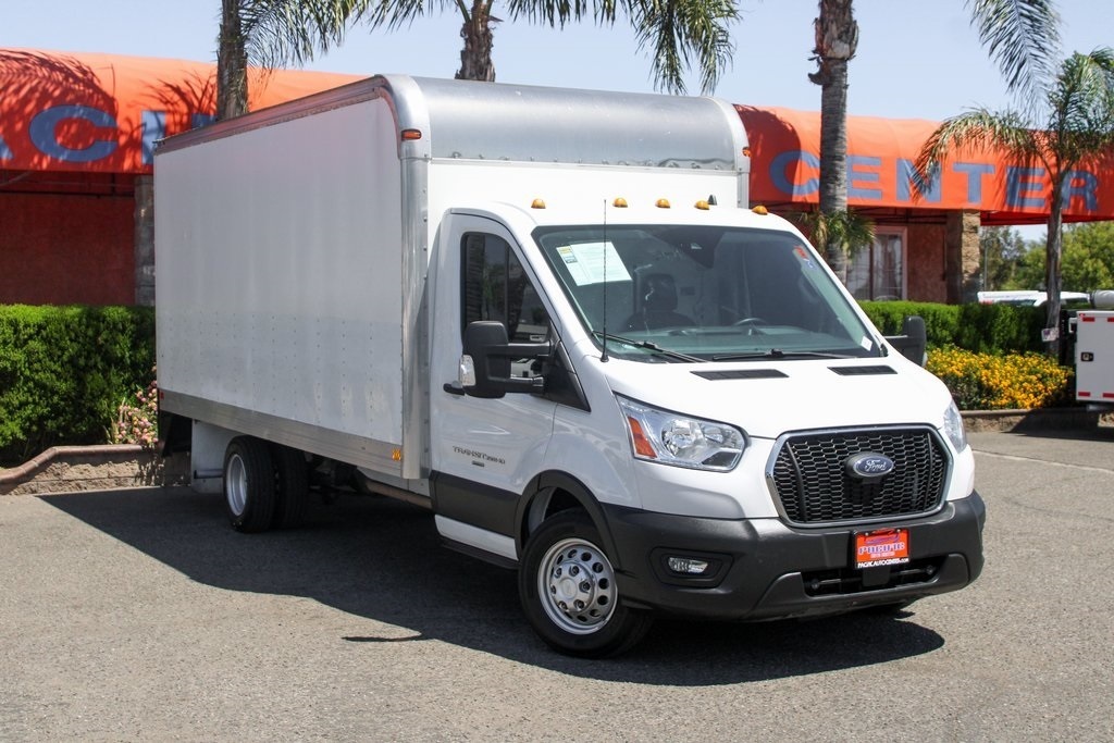 2021 Ford Transit photo 2