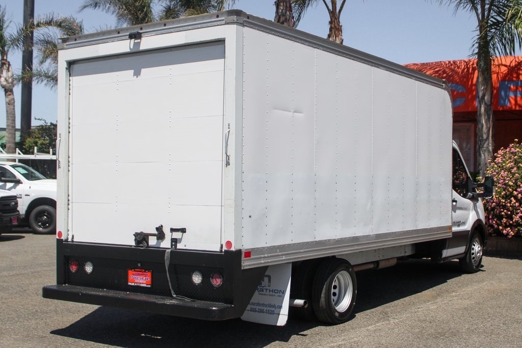 2021 Ford Transit photo 9