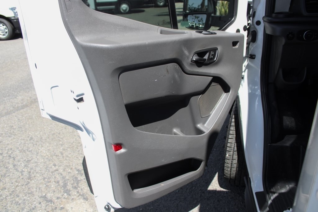 2021 Ford Transit photo 13