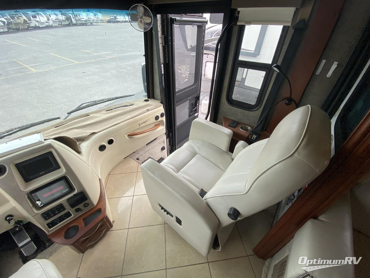 2013 Winnebago journey 40u