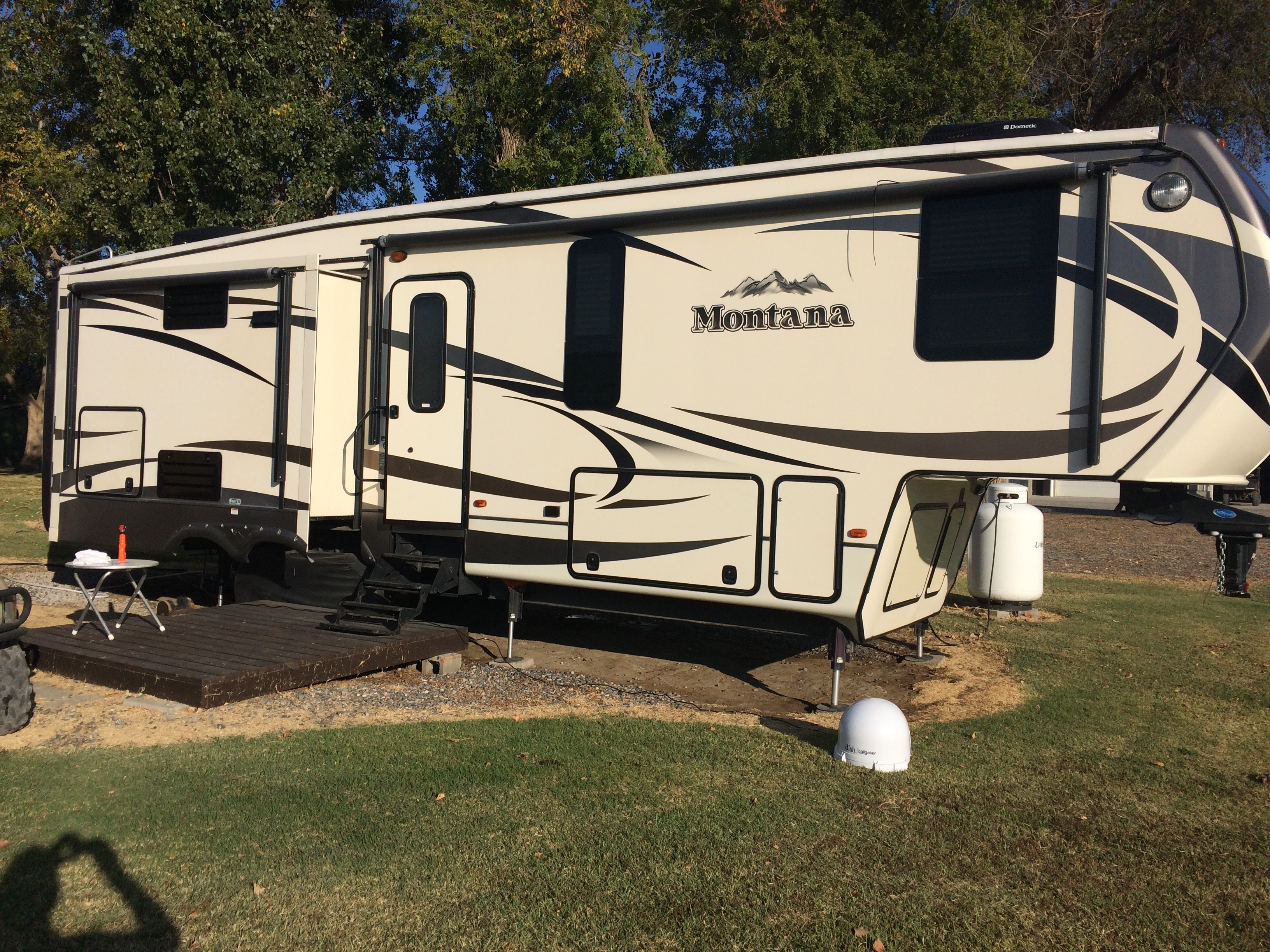 2017 Keystone Montana 3160RL in seattle WA