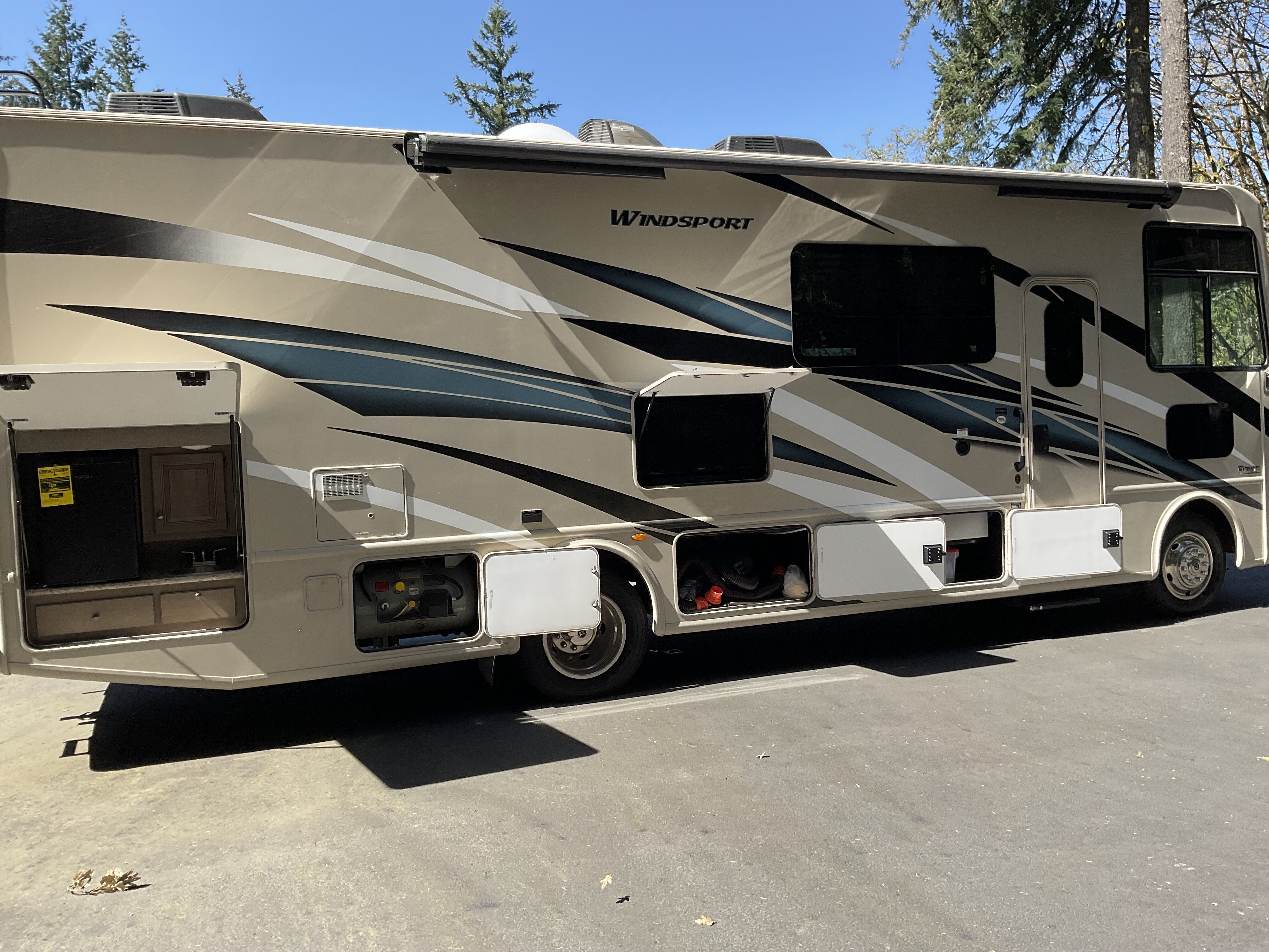 2020 Thor Motor Coach WINDSPORT 29M in kalama WA