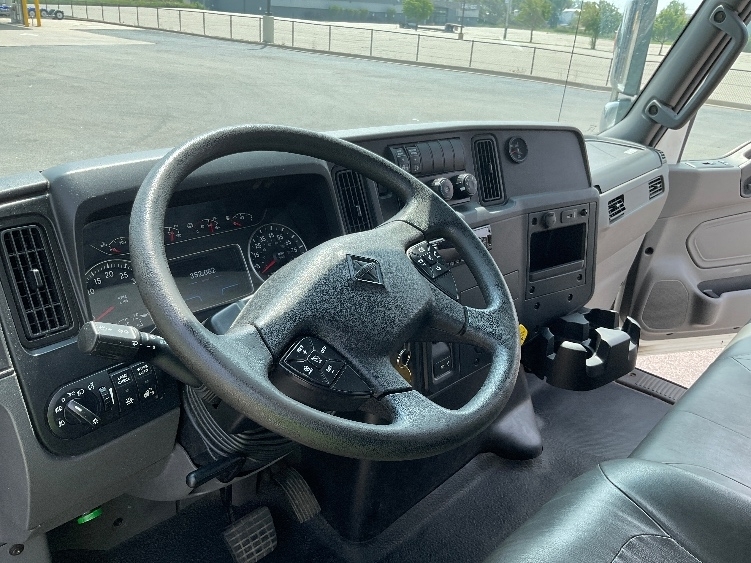 2020 International MV607 MV photo 15
