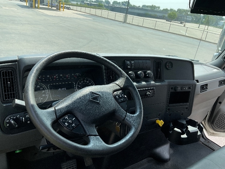 2020 International MV607 MV photo 16