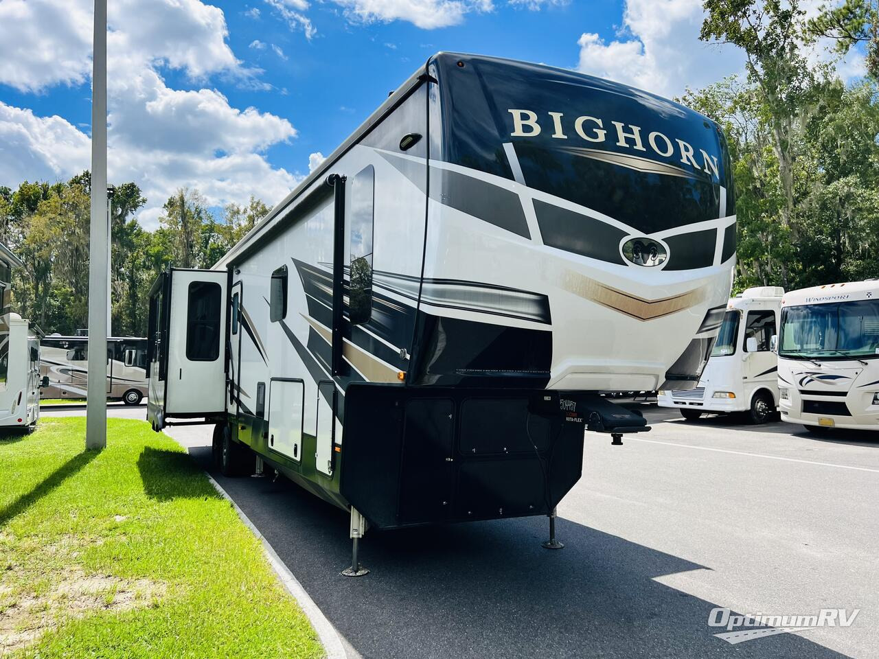 2022 Heartland bighorn 3970fb