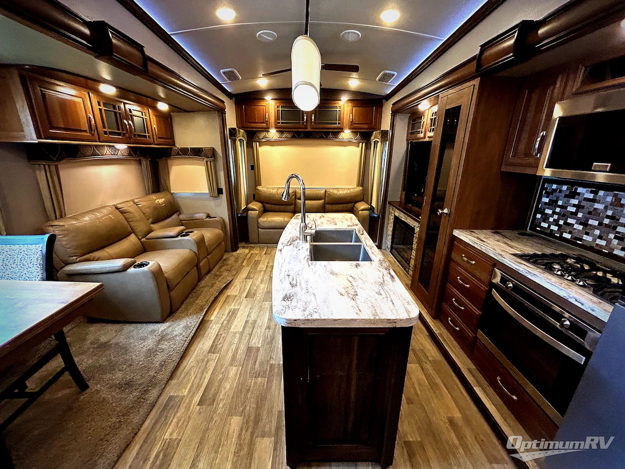 2017 Keystone RV montana 3810ms