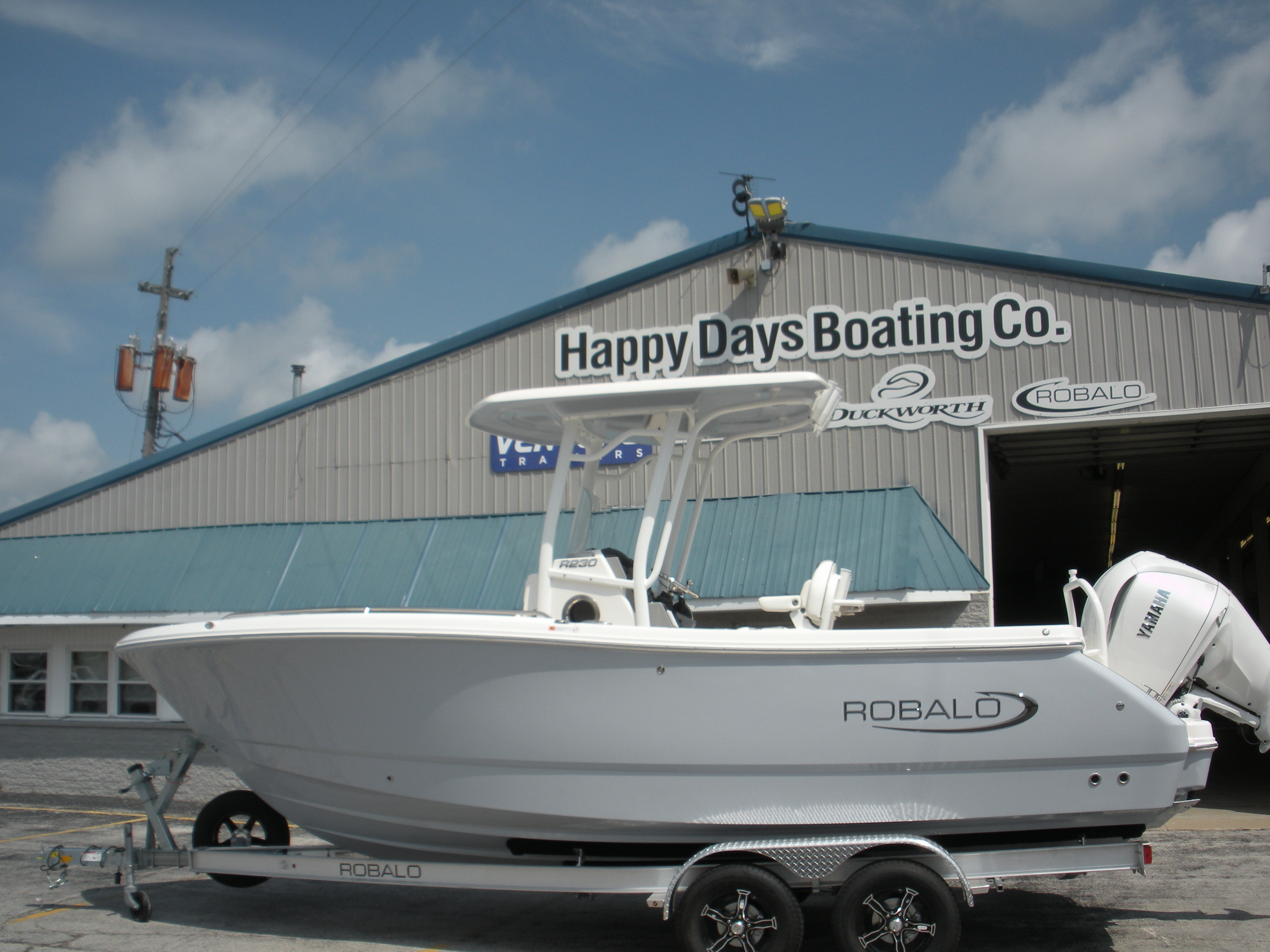 2026 Robalo R230 in port clinton OH