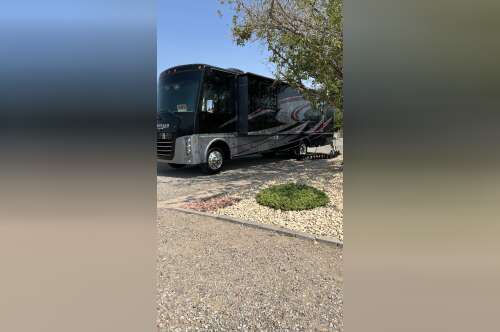 2016 Winnebago Sunova 33C in alamogordo NM