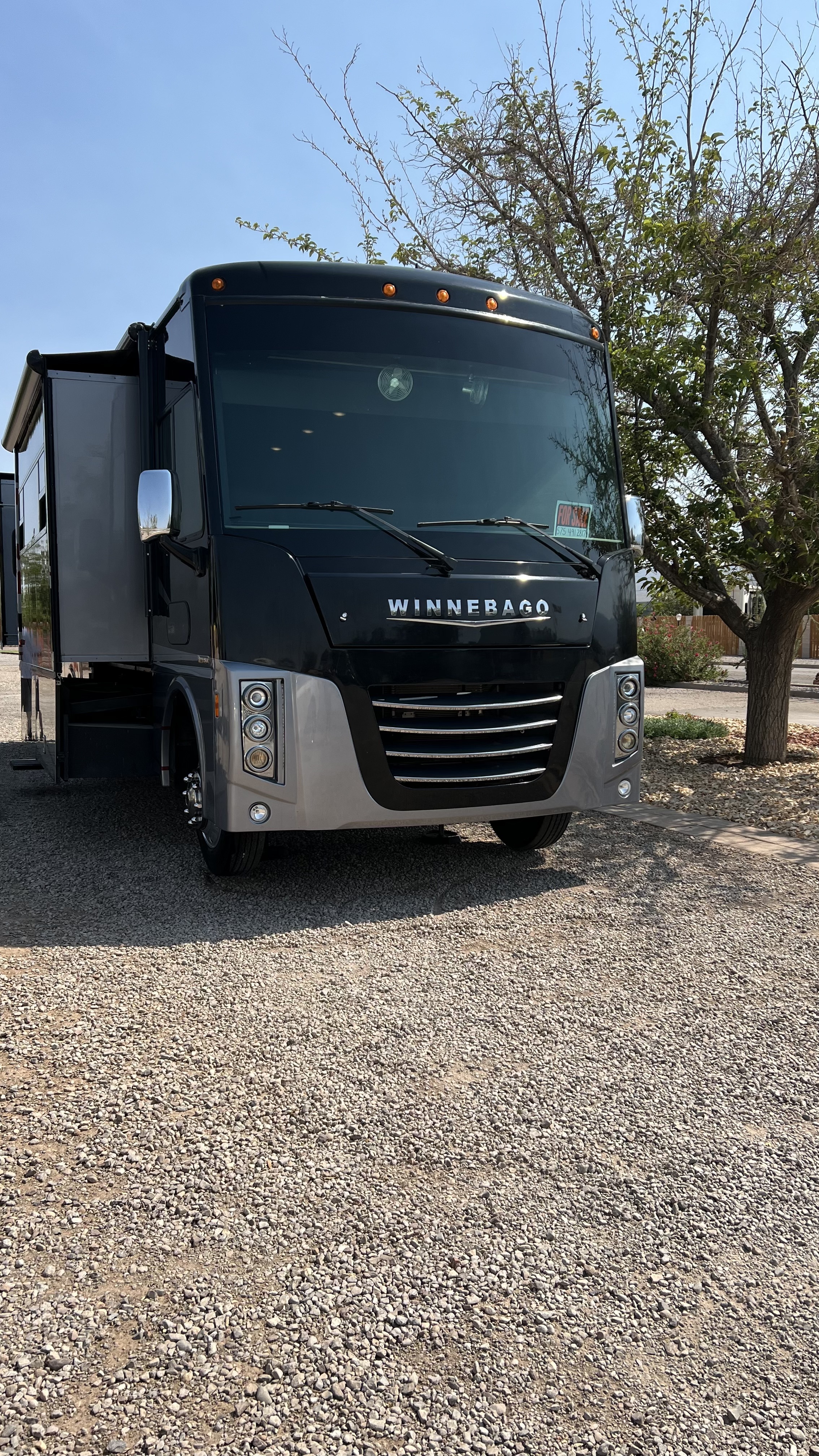 2016 Winnebago Sunova 33C in alamogordo NM