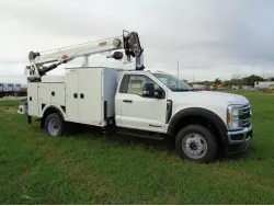 2025 FORD F600