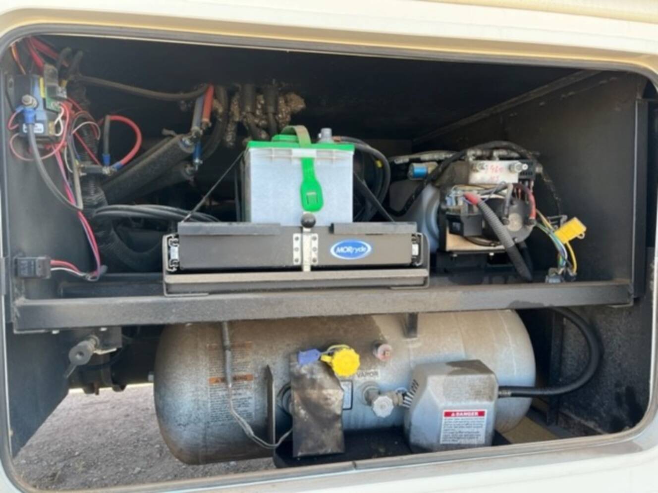 A photo of this 2020 Jayco Alante 31V