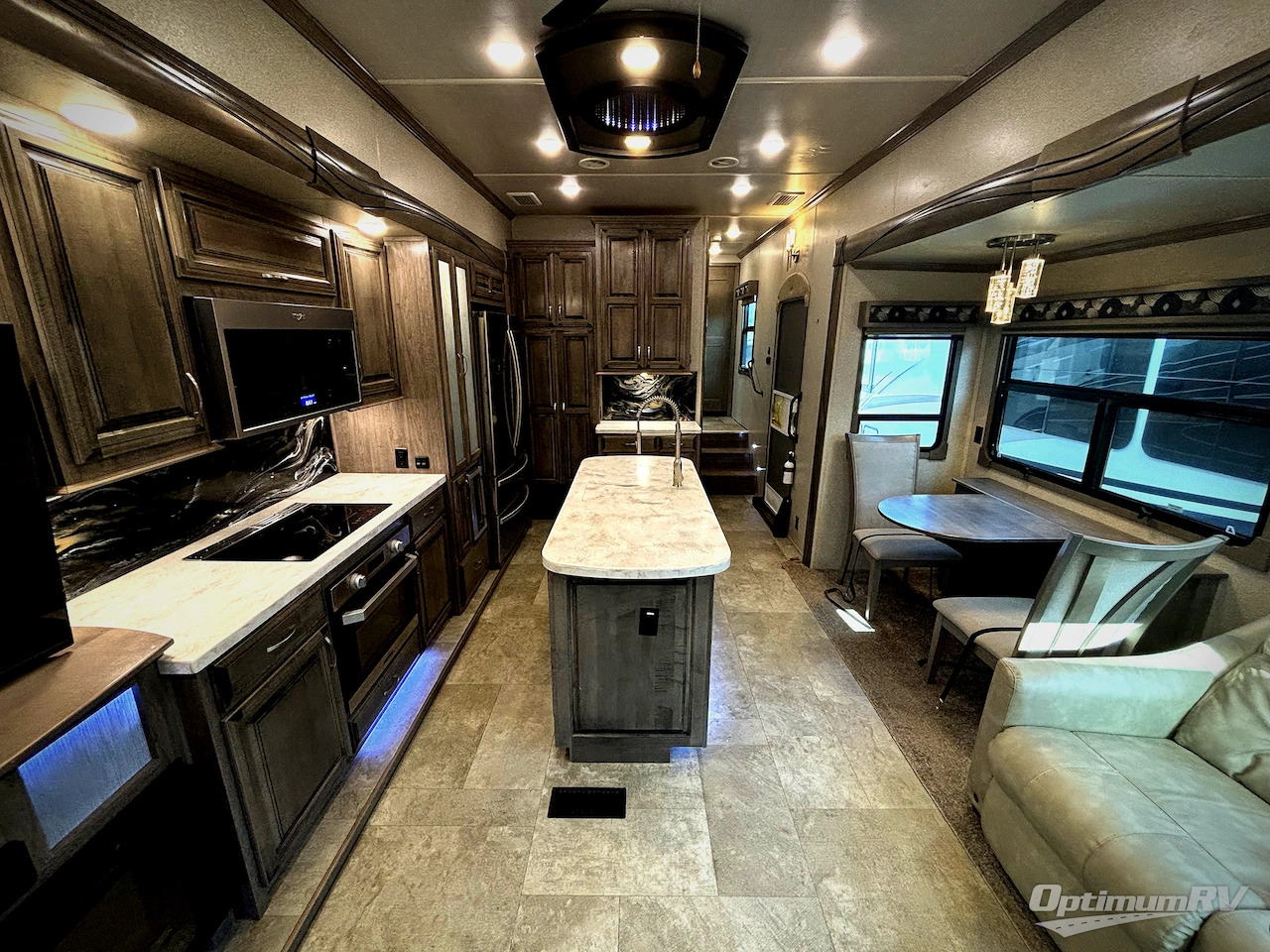 2020 Forest River cedar creek champagne 38el