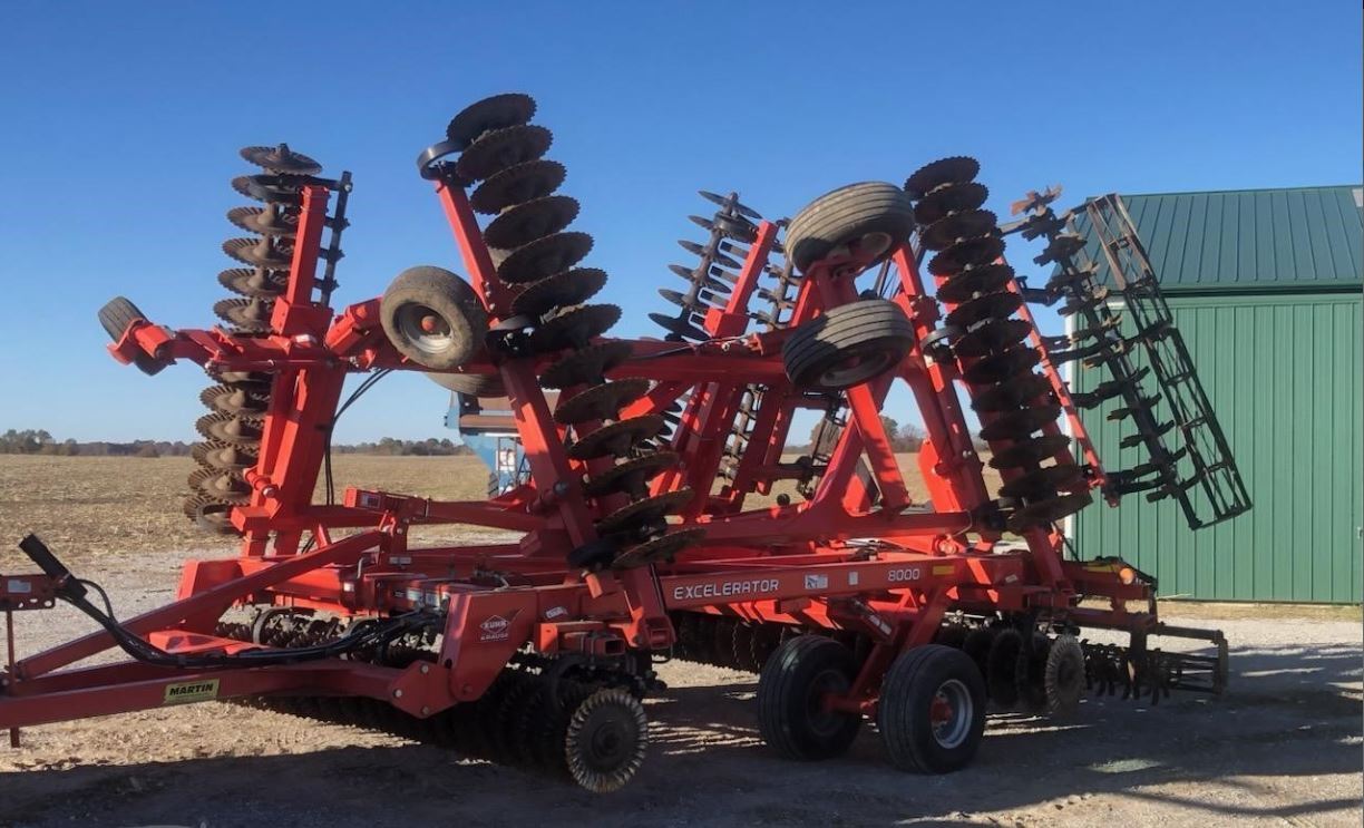 2012 KUHN 8000-30 in La Belle, MO
