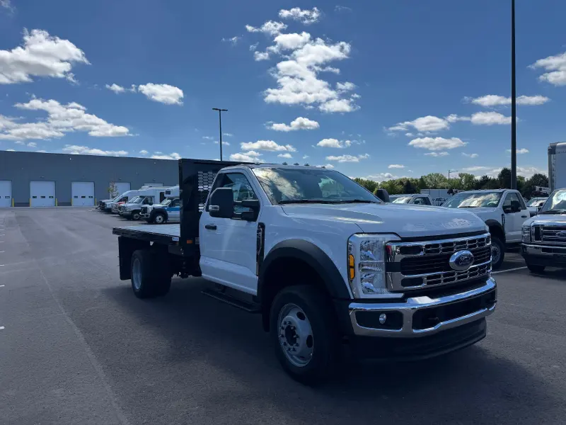 2025 FORD F550
