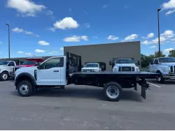 2025 FORD F550