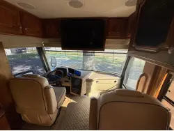 2009 COUNTRY COACH INTRIGUE OVATION II 550