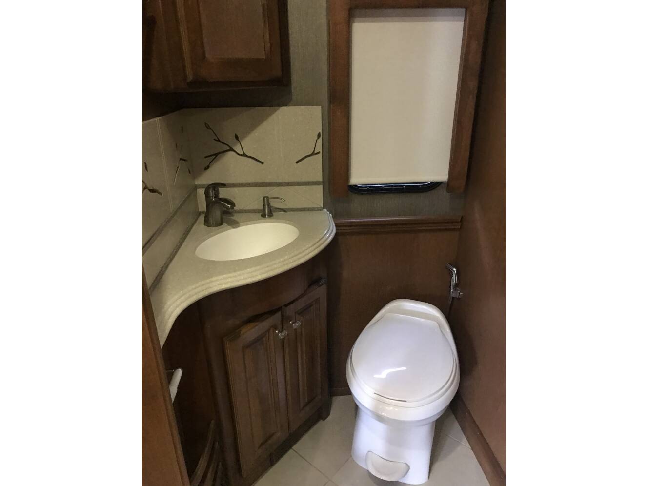 A photo of this 2013 Tiffin Motorhomes Phaeton 40 QBH