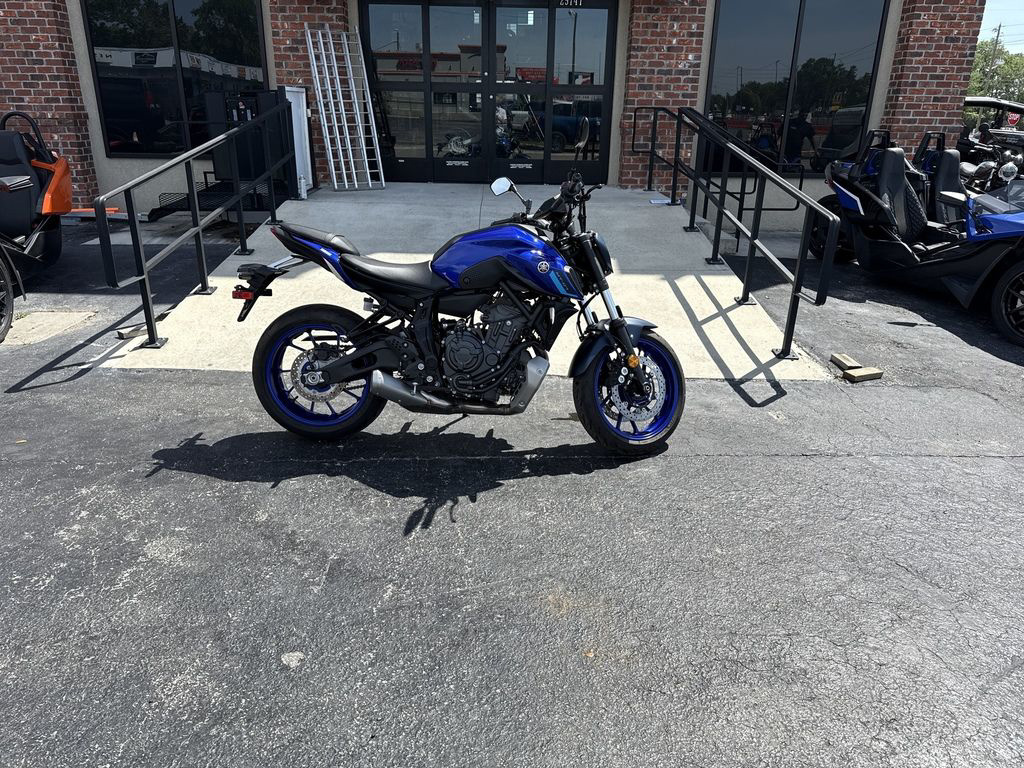 100 ヘッドフォン ステレオヘッドホン (レッド) [MDR-ZX100(R)] SONY