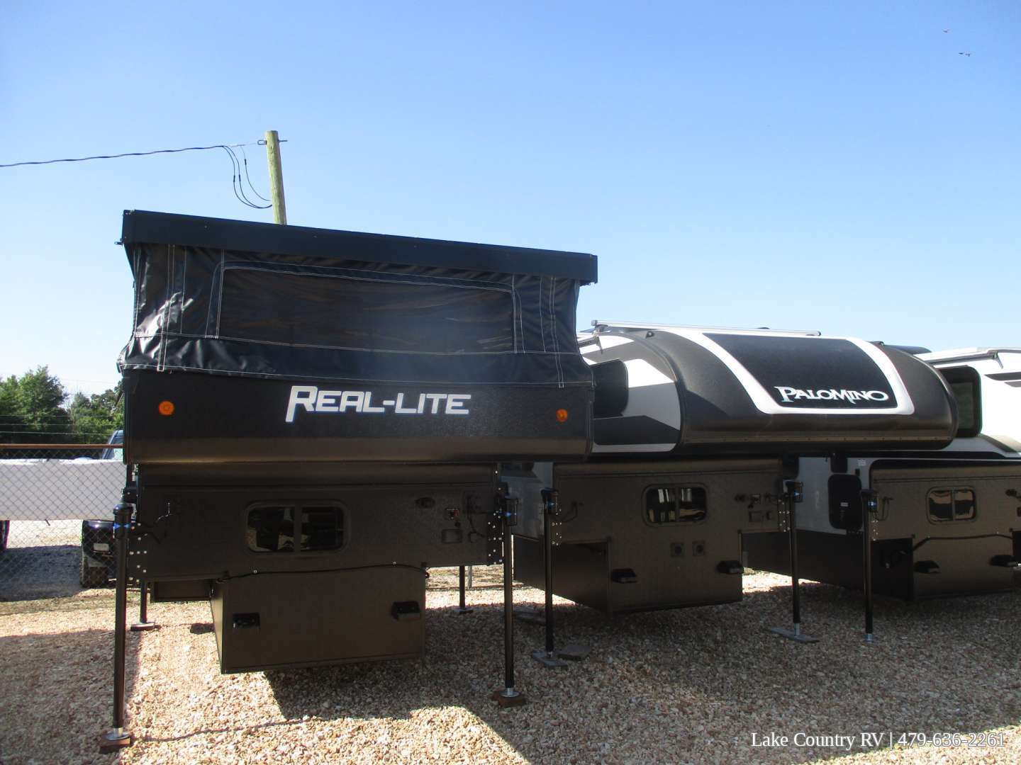 2025 Palomino real-lite ss-1610