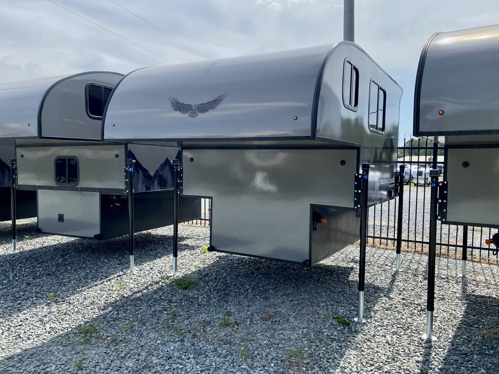 2026 Soaring Eagle ADLAR 6.5XL in apex NC