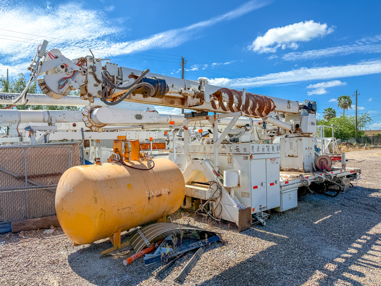 2009 ALTEC D3055ATR in Mcallen, TX