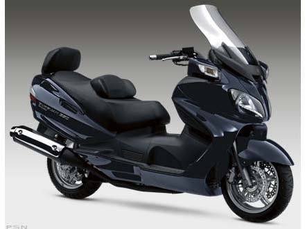 2012 Suzuki Burgman™ 650 Exec 650 EXECUTIVE in Oakdale, NY