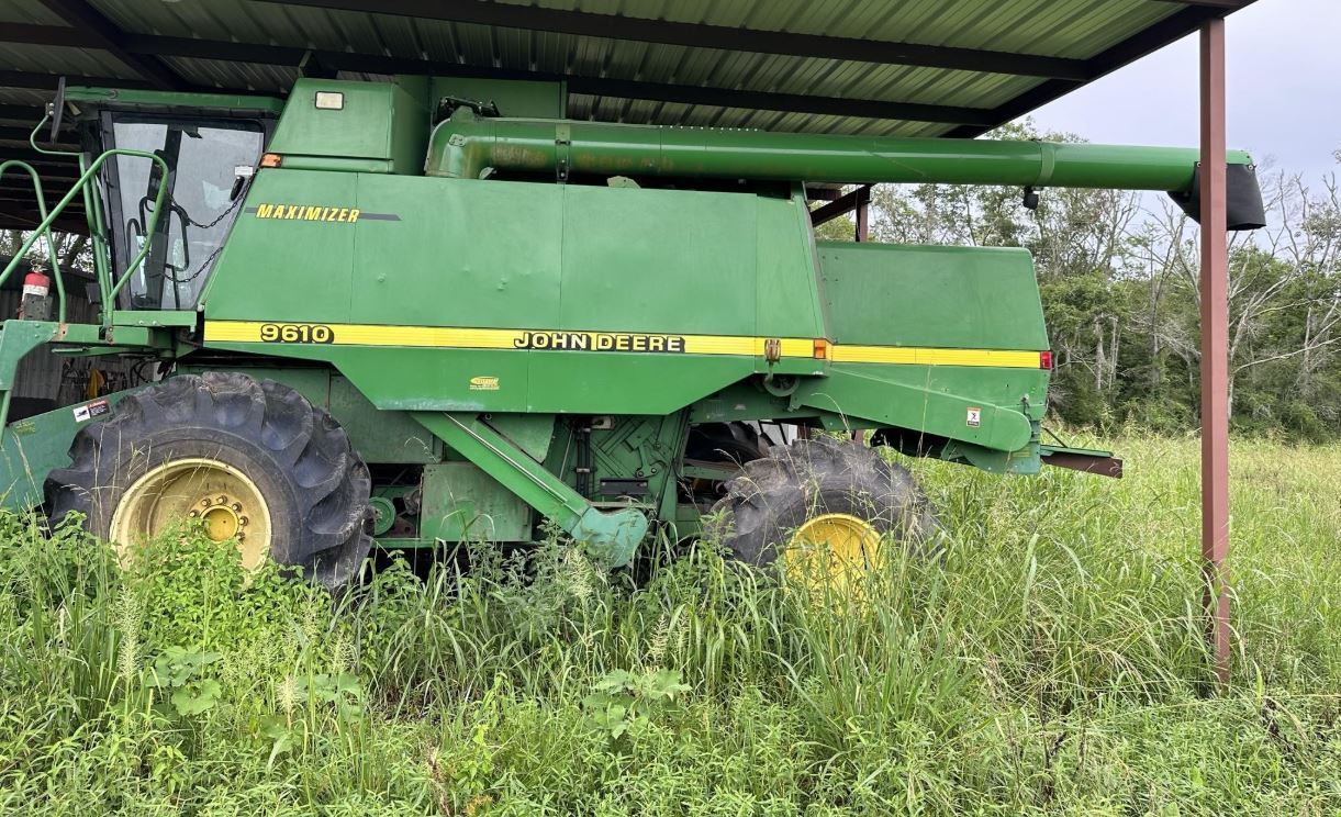 1998 JOHN DEERE 9610 in Lecompte, LA