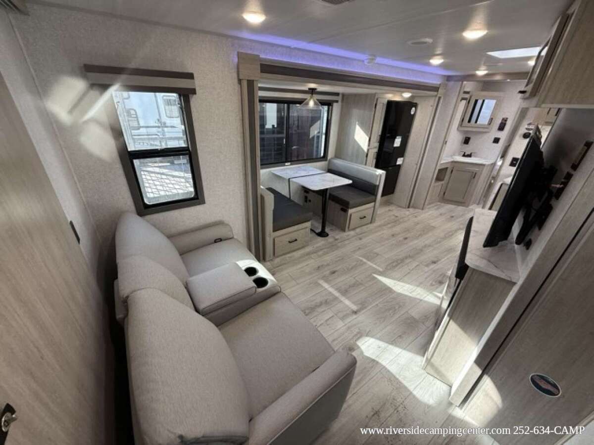 2025 East