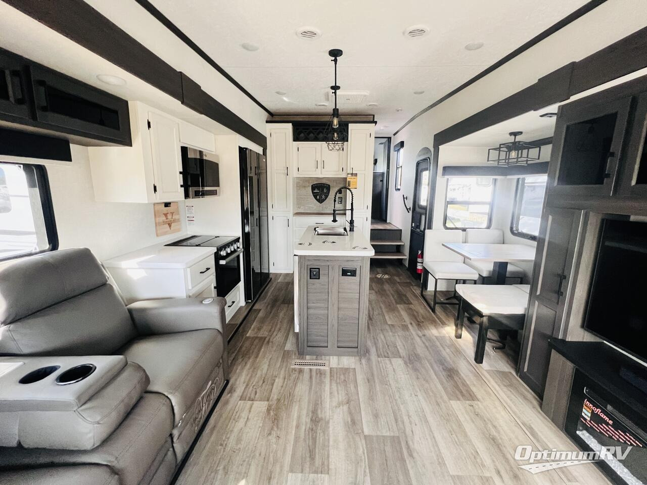 2025 Venture