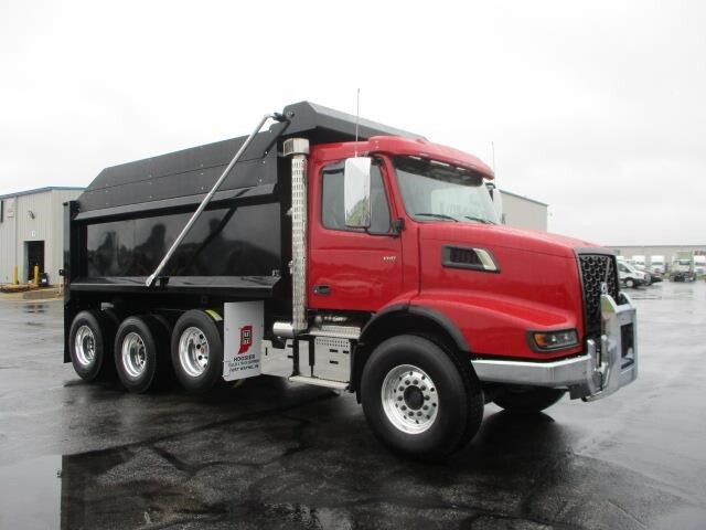 2025 Volvo VHD64B300 Trucks For Sale - Commercial Truck Trader