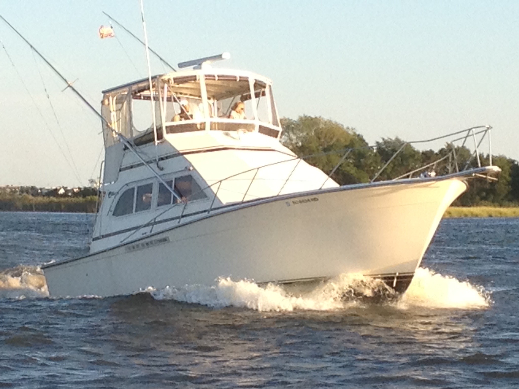 1989 Egg Harbor 37 Convertible Sport Fishing Boat boat