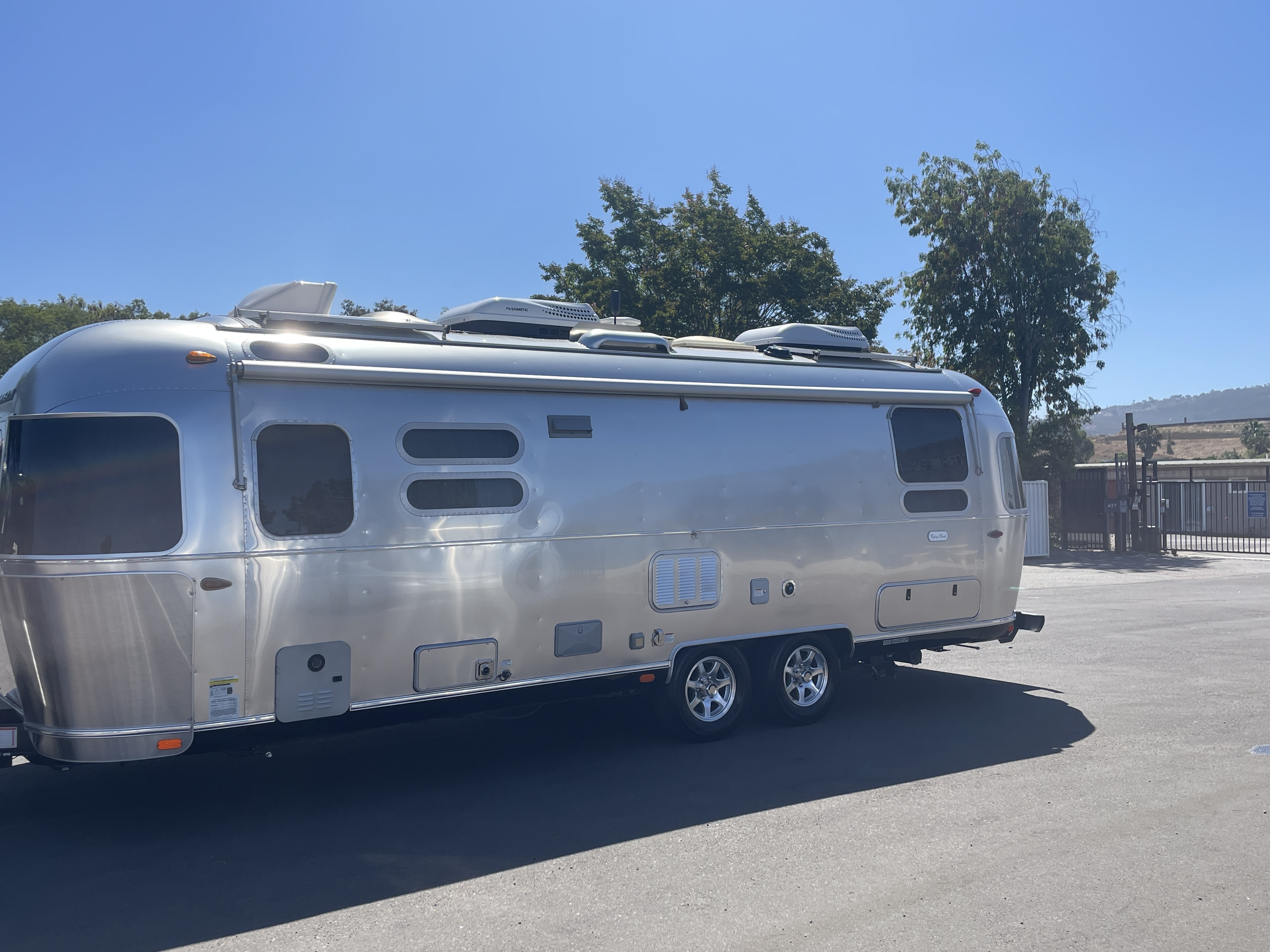 2021 Airstream Flying Cloud 28 TWIN in carlsbad CA