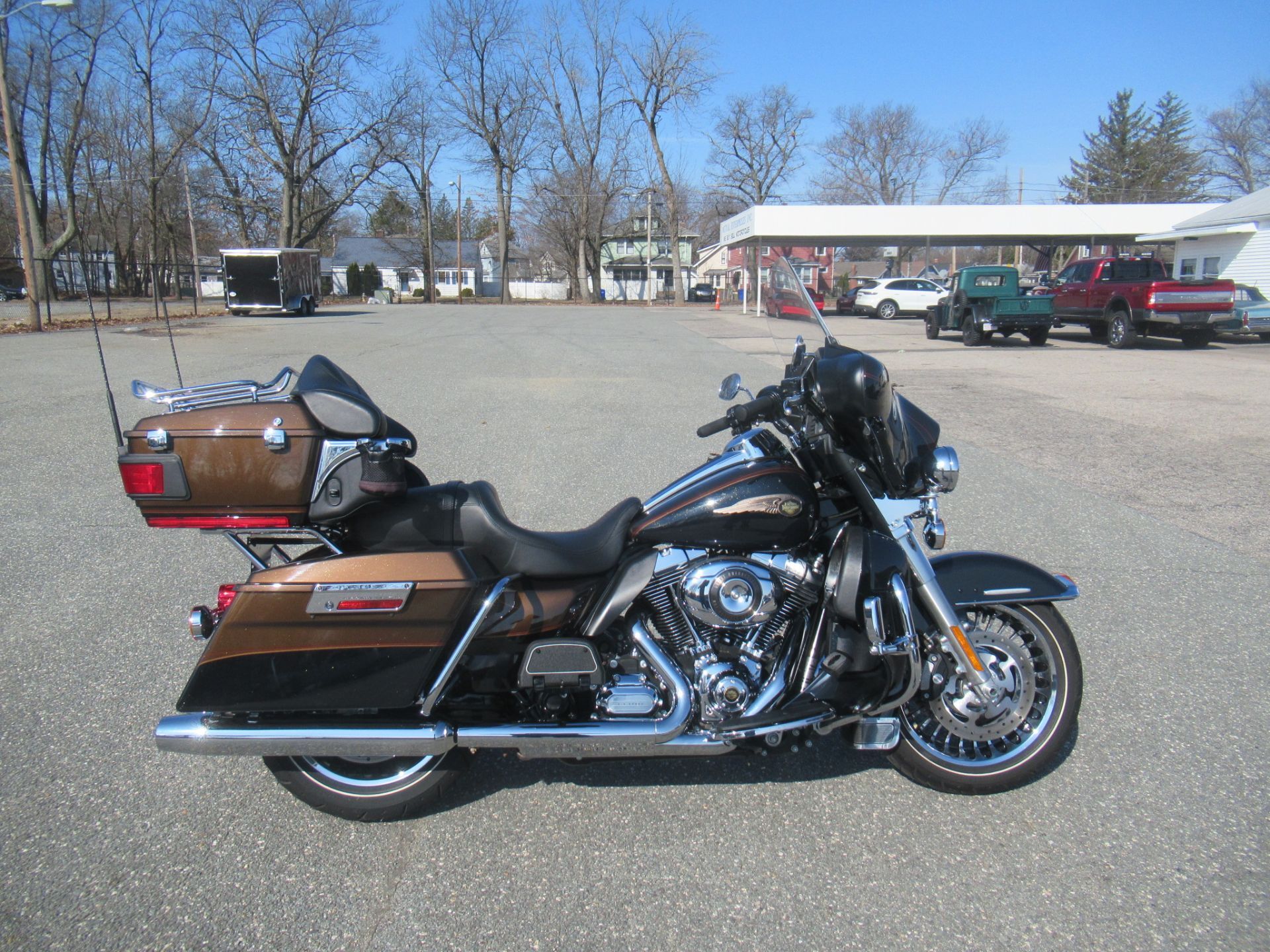 Used Brown Harley-Davidson Electra Glide Ultra Limited