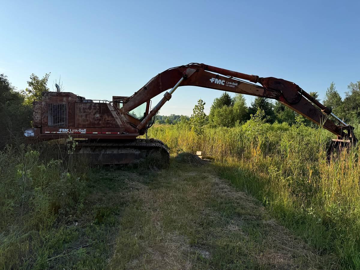 FMC Link Belt LS 5800 in Spring Lake, MN