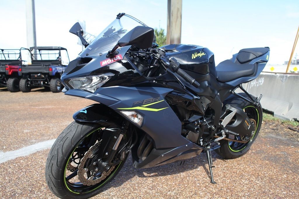 Used 2023 Kawasaki Ninja® Zx -6R Metallic Matte Twilight