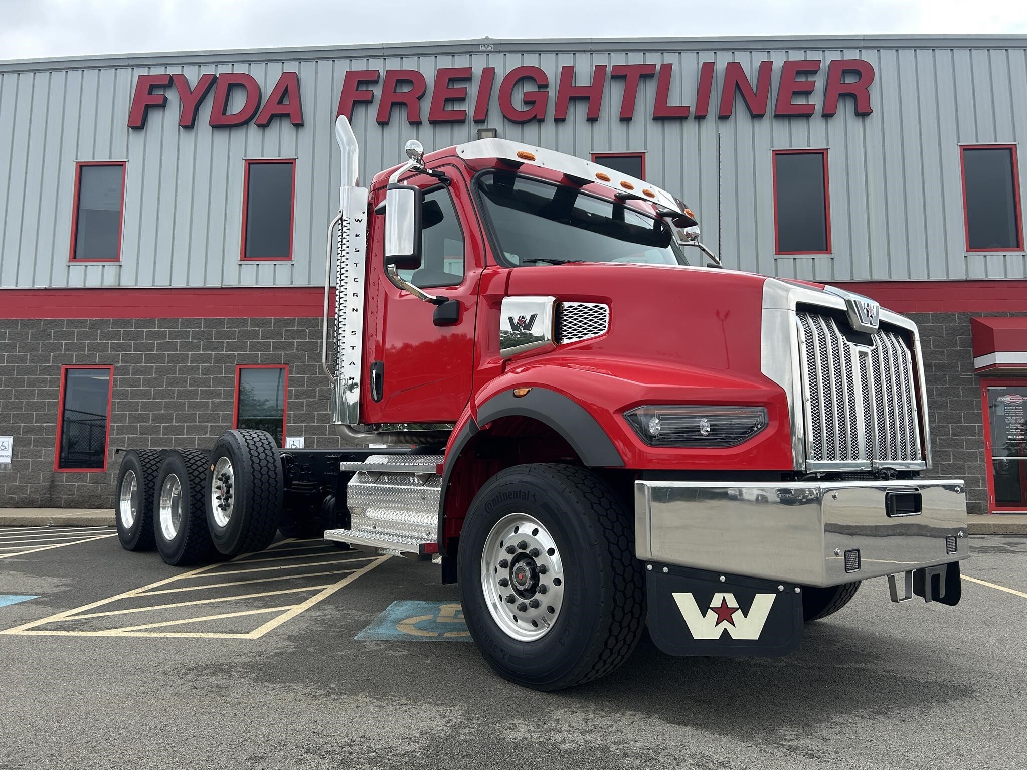 K.k.k.kさま専用Patagonia  Freightliner Max 6501ece1da50f2b83e07db65_1FVAF