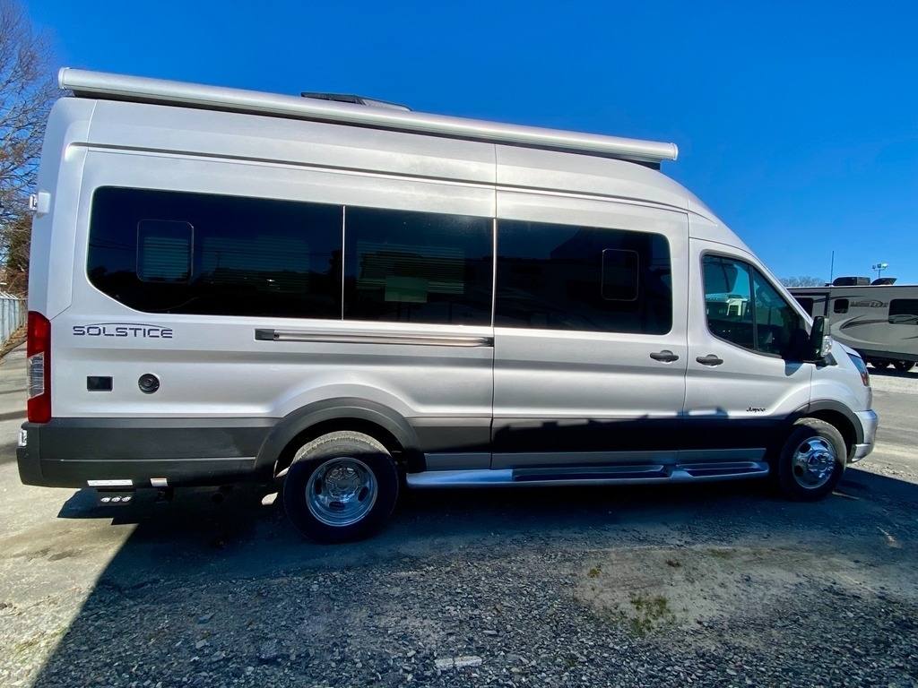 2025 Jayco solstice 21b