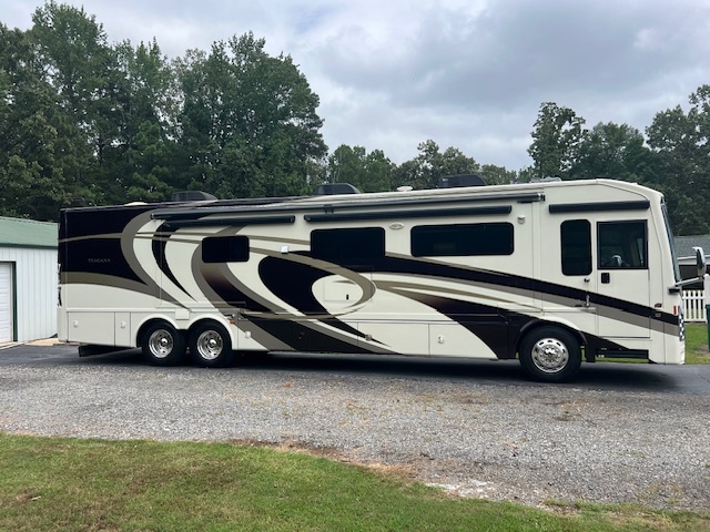 2014 Thor Motor Coach Tuscany 42WX in white hall AR