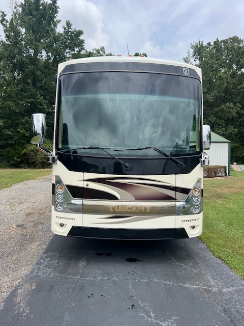 2014 Thor Motor Coach Tuscany 42WX in white hall AR