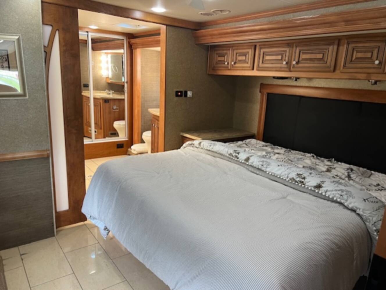 A photo of this 2014 Thor Motor Coach Tuscany 42WX